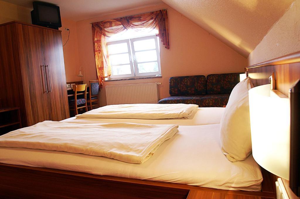 Fraenkischer Gasthof Lutz Giebelstadt Rom bilde